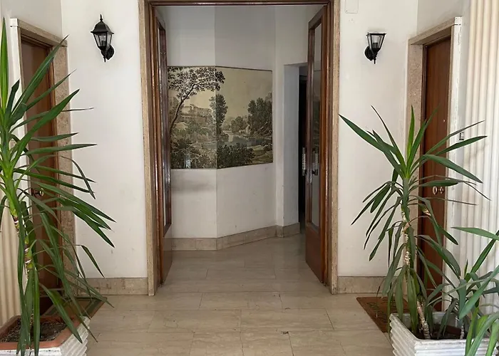 Anna's House *